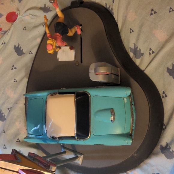 1992 Franklin Mint Dine-In Menu Moveable Vintage Car Girl Food Roller Skates - Picture 4 of 16